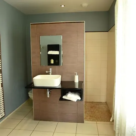 Vaste Maison De 300 M2 En Forme De Bateau Pour 15 L'iliade Casa vacanze *