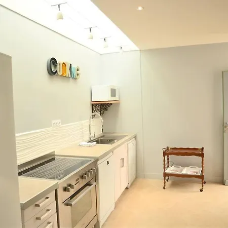 Vaste Maison De 300 M2 En Forme De Bateau Pour 15 L'iliade Port-en-Bessin-Huppain