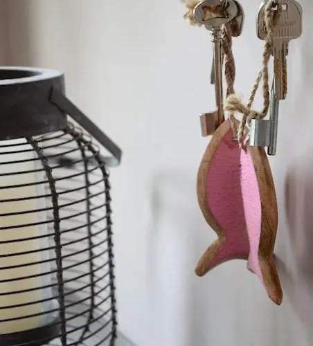 Vaste Maison De 300 M2 En Forme De Bateau Pour 15 L'iliade